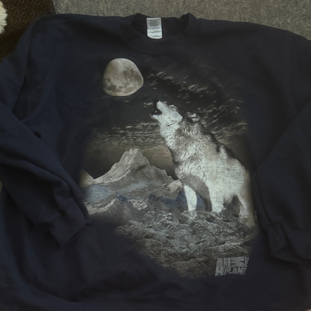 Animal Planet Wolf sweatshirt sz 2x